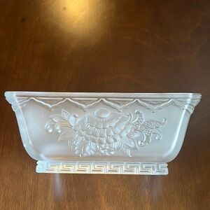 Vintage Verlys France Crystal Rectangular Chrysanthemum Frosted Bowl